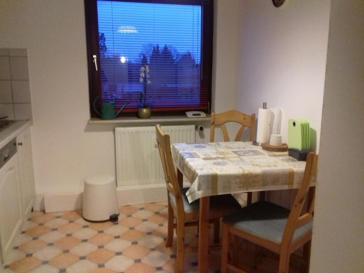 Ferienwohnung, Monteurwohnung Bis 6 Personen Rottorf 외부 사진